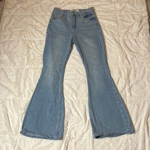 Hollister flair jeans